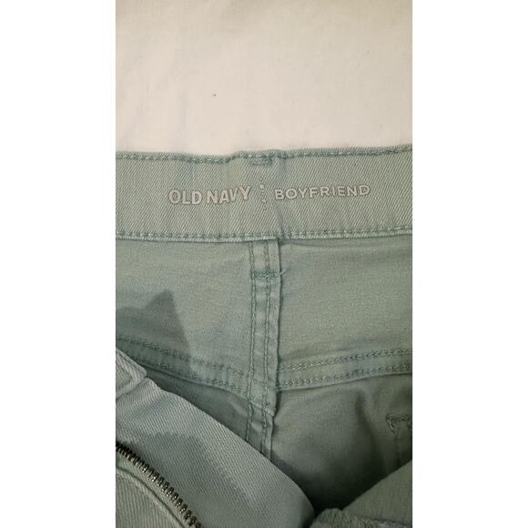 Old Navy Size 16 Boyfriend Cutoff Short 3 inch Denim Shorts - Picture 5 of 7